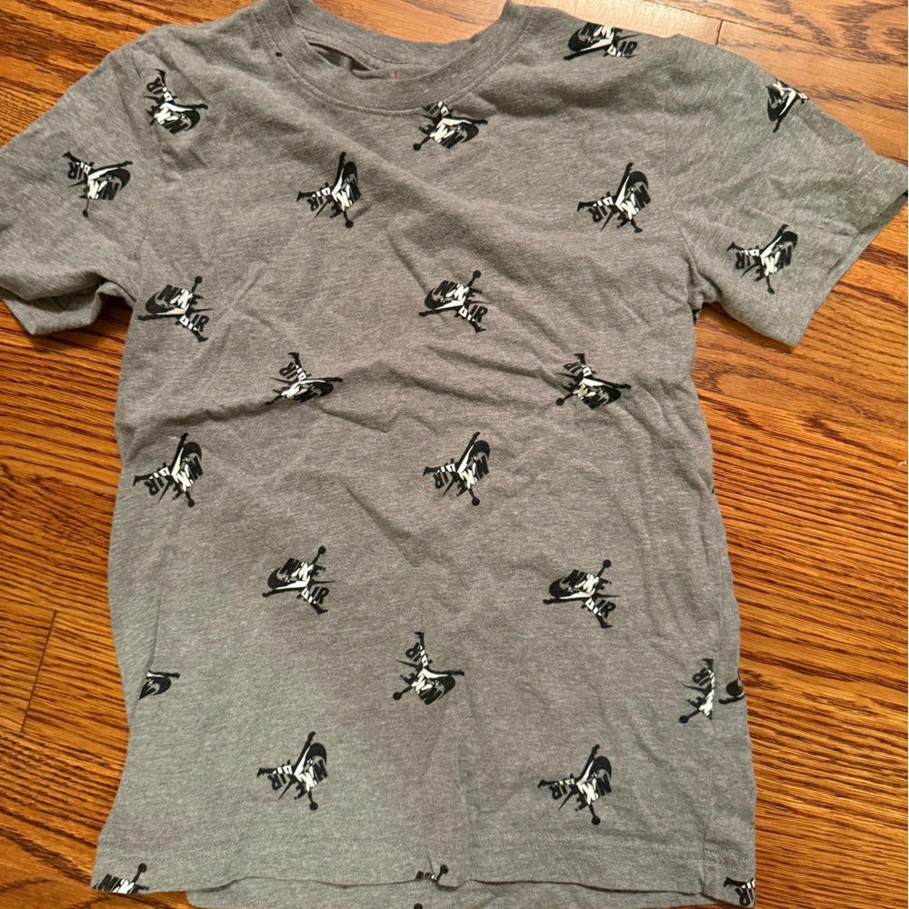 Jordan Gray T-Shirt with Pink Logo